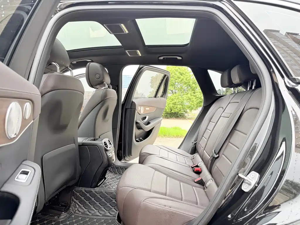 Mercedes-Benz GLC 2021 GLC 300 L 4MATIC Luxury