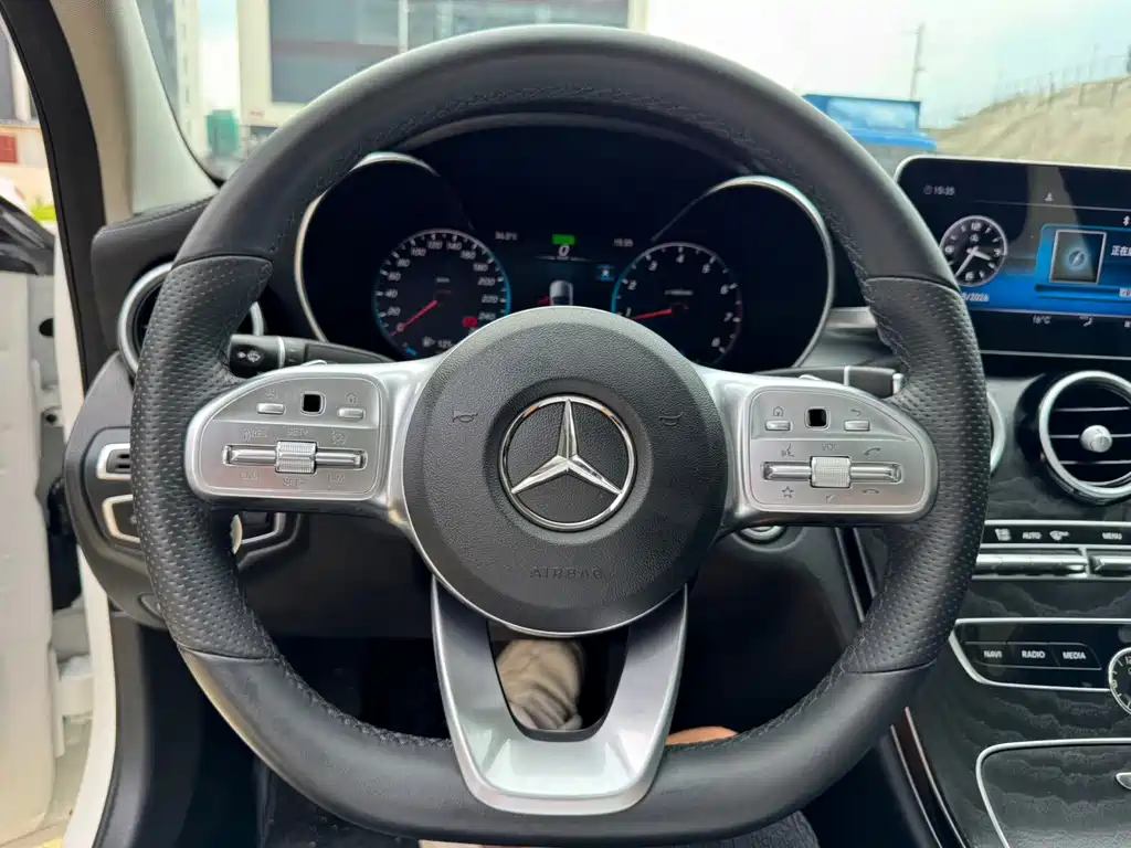 Mercedes-Benz C-Class — миниатюра 43