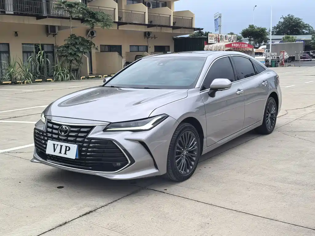 Toyota Avalon — миниатюра 2