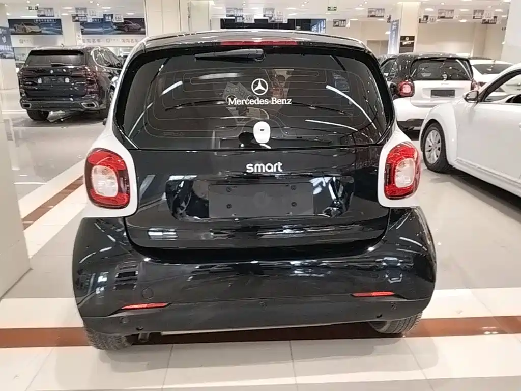 smart Smart Fortwo — миниатюра 6