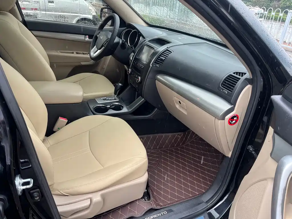 Kia Sorento — миниатюра 12