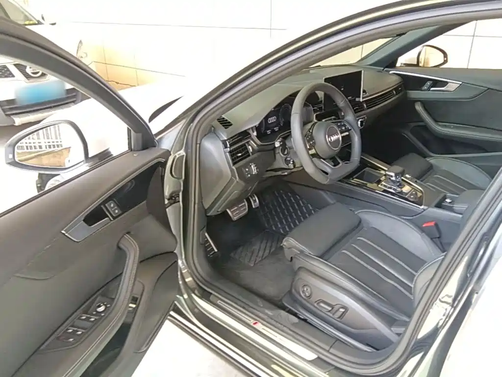 Audi A4L — миниатюра 16
