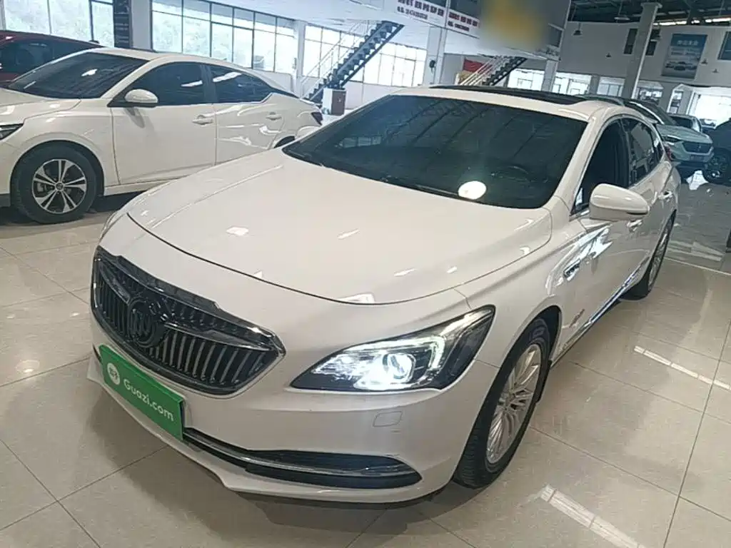 Buick LaCrosse — миниатюра 2