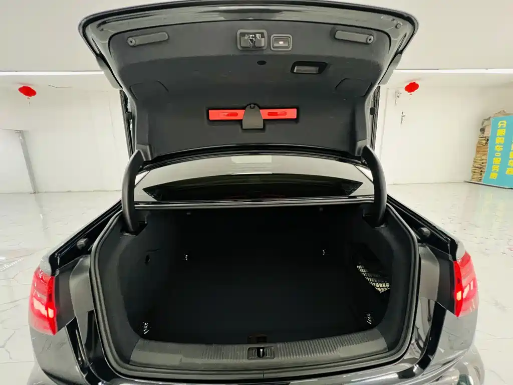 Audi A6L — миниатюра 20