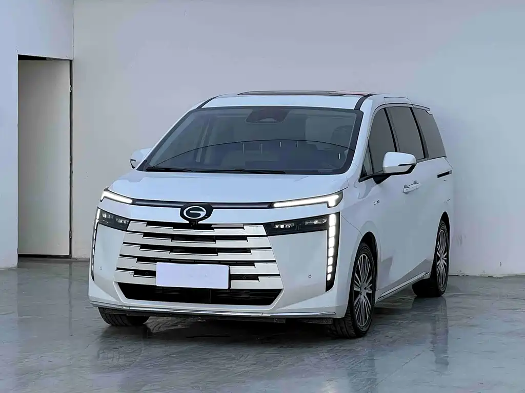 GAC Motor Trumpchi E8 PHEV — миниатюра 3