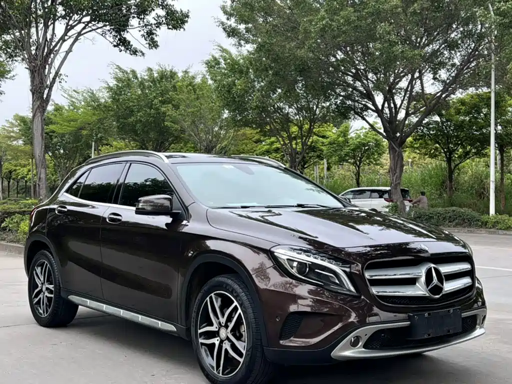 Mercedes-Benz GLA — миниатюра 24