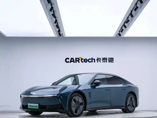 2025 Xpeng P7