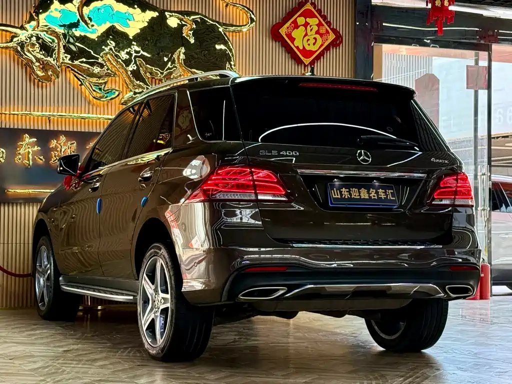 Mercedes-Benz GLE (Import) — миниатюра 16