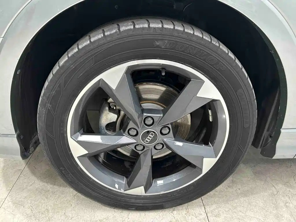 Audi Q3 — миниатюра 20