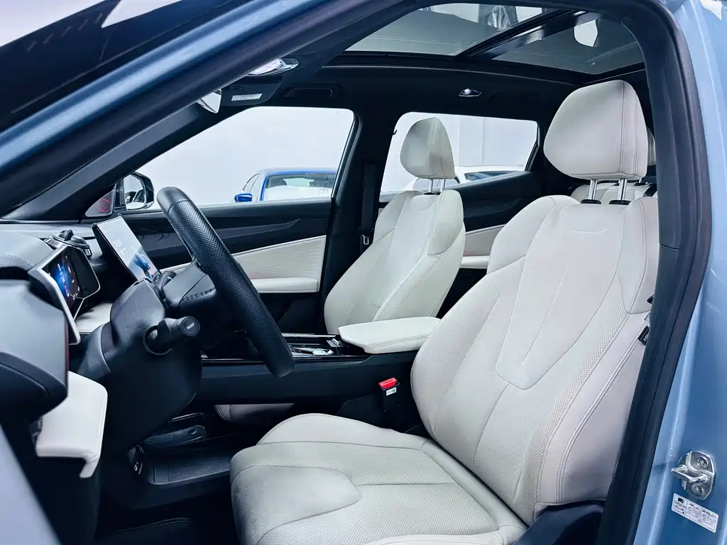 Geely Boyue — миниатюра 10