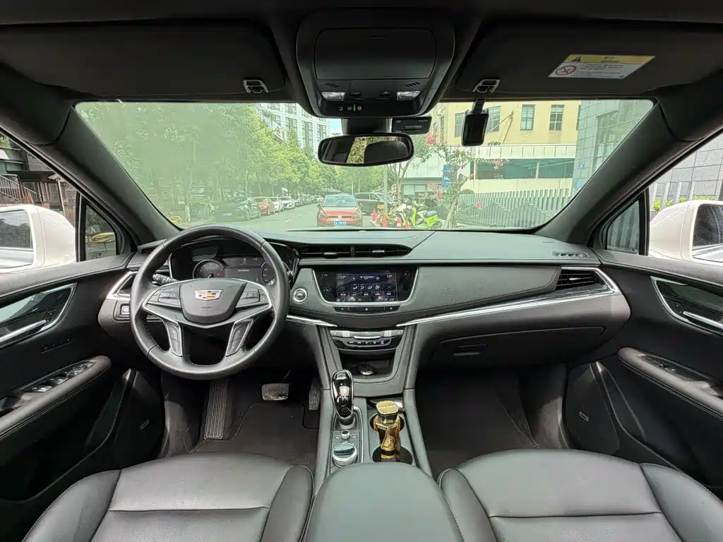 Cadillac XT5 — миниатюра 13