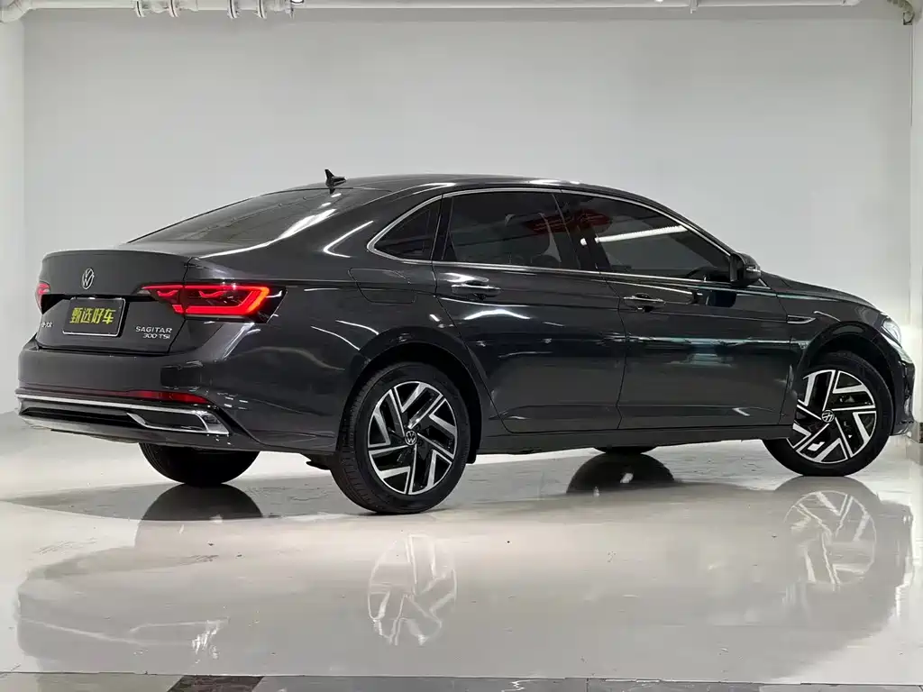 Volkswagen Sagitar — миниатюра 8