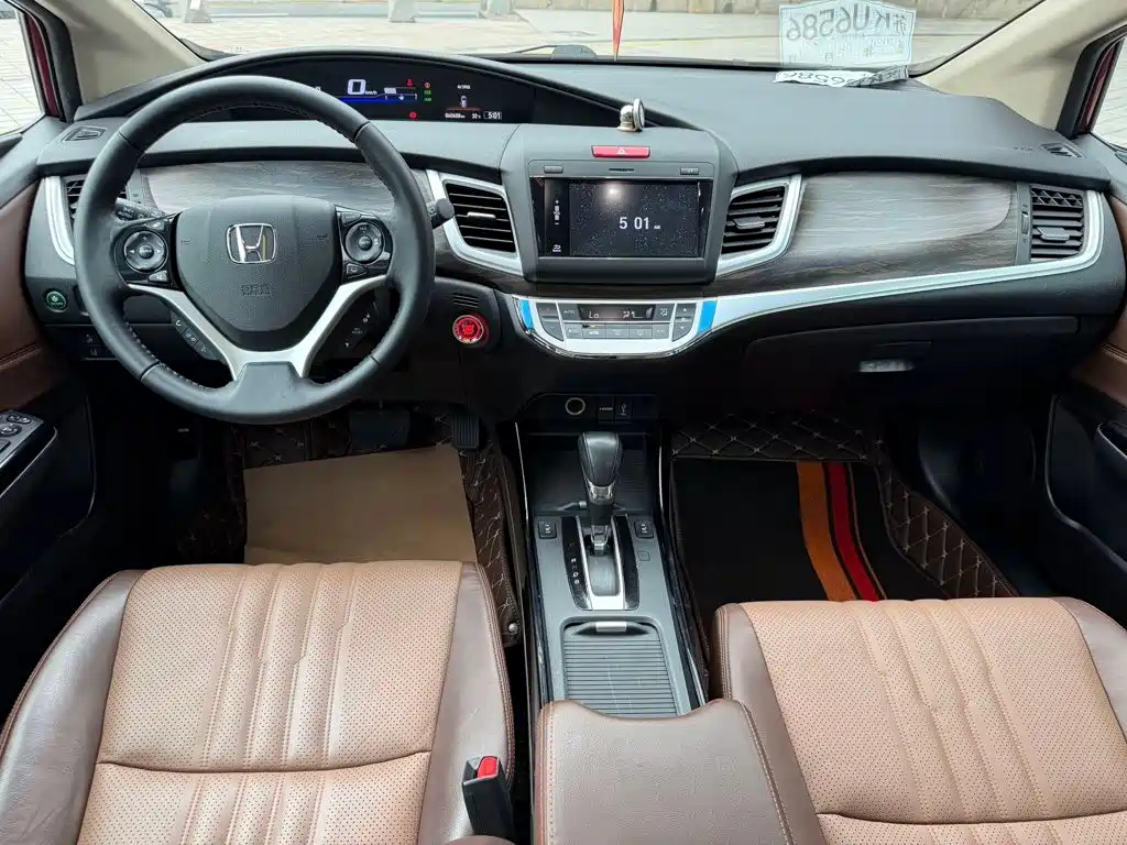 Honda Jade — миниатюра 11