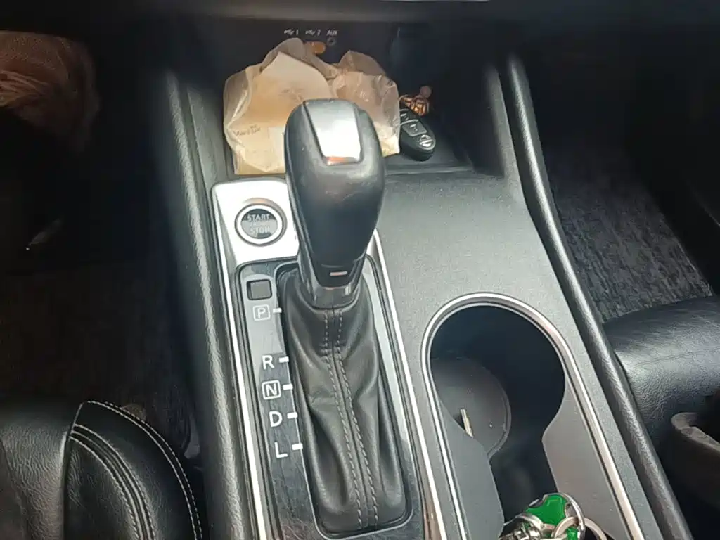Nissan Teana — миниатюра 14