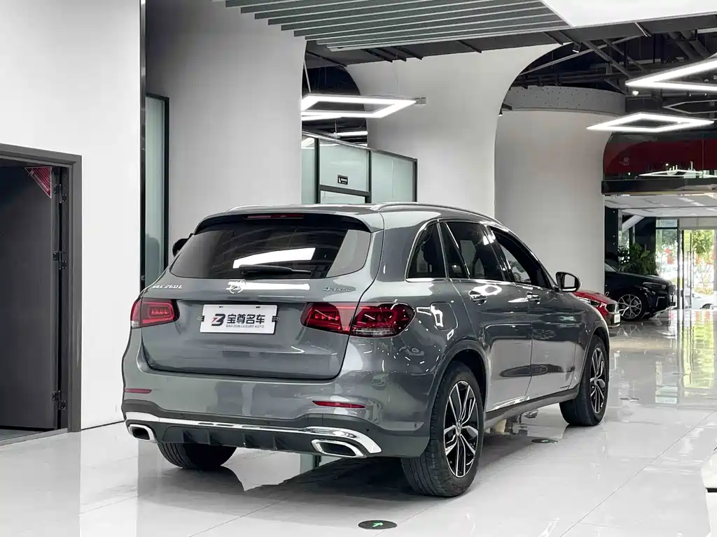 Mercedes-Benz GLC — миниатюра 12