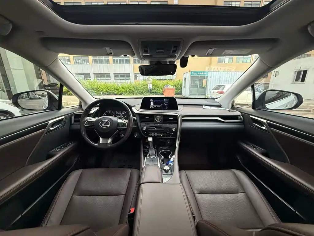 Lexus RX — миниатюра 5