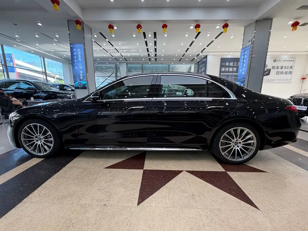 Mercedes-Benz S-Class — миниатюра 26