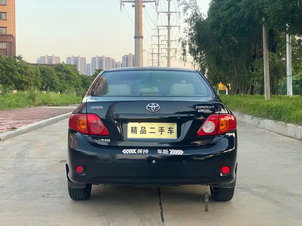 Toyota Corolla — миниатюра 8