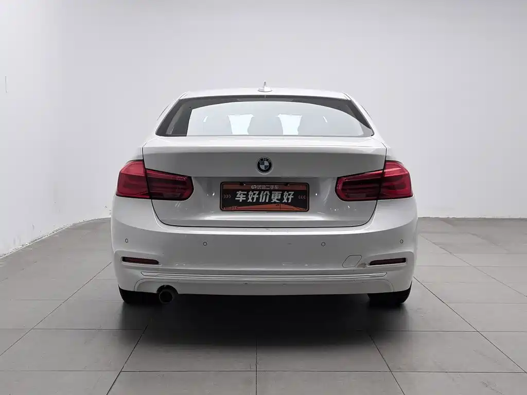 BMW 3 Series — миниатюра 4