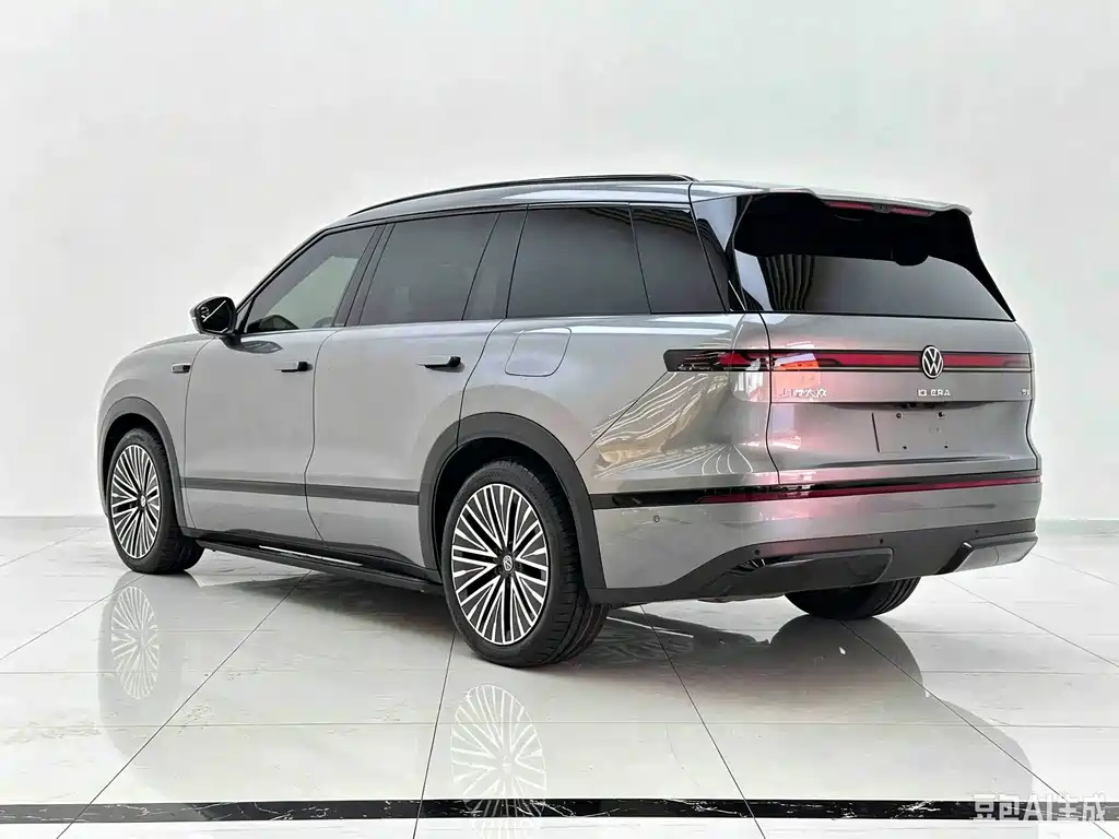 Volkswagen ID.ERA 9X — миниатюра 4