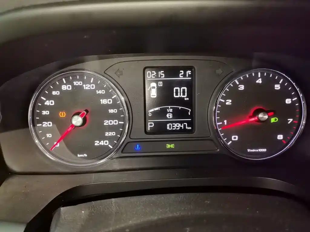 Roewe i6 Classic — миниатюра 12