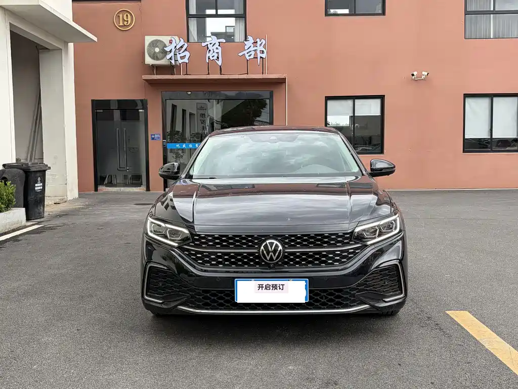 Volkswagen Passat — миниатюра 2