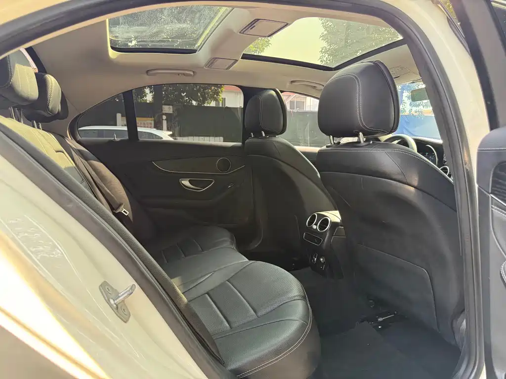 MERCEDES-BENZ C CLASS