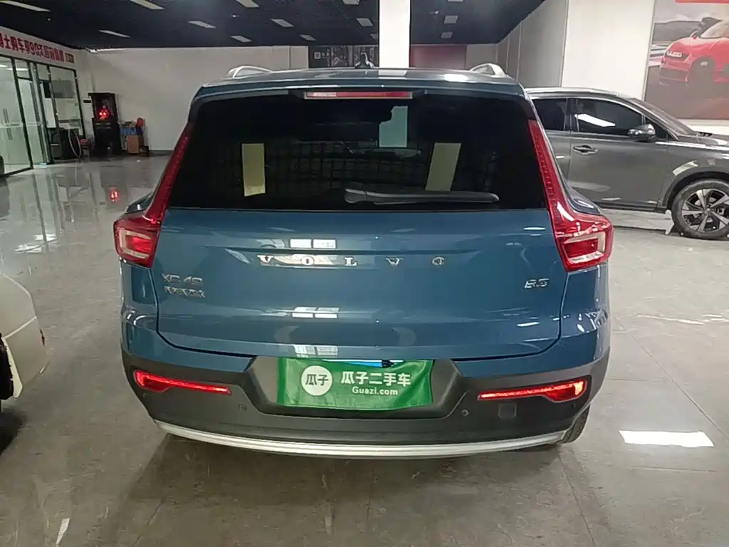 Volvo XC40 — миниатюра 6