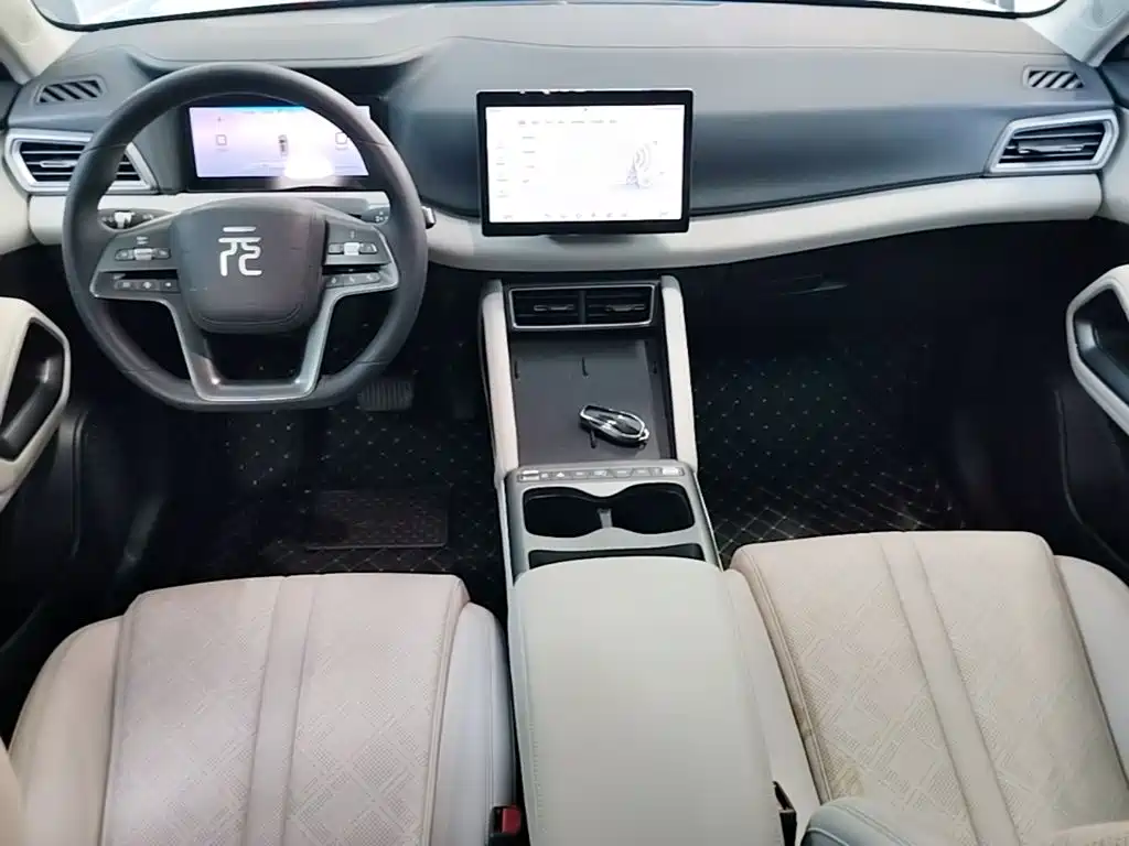 BYD Yuan UP — миниатюра 10