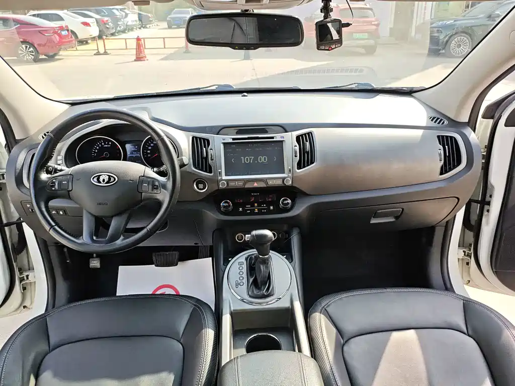 Kia Sportage — миниатюра 10