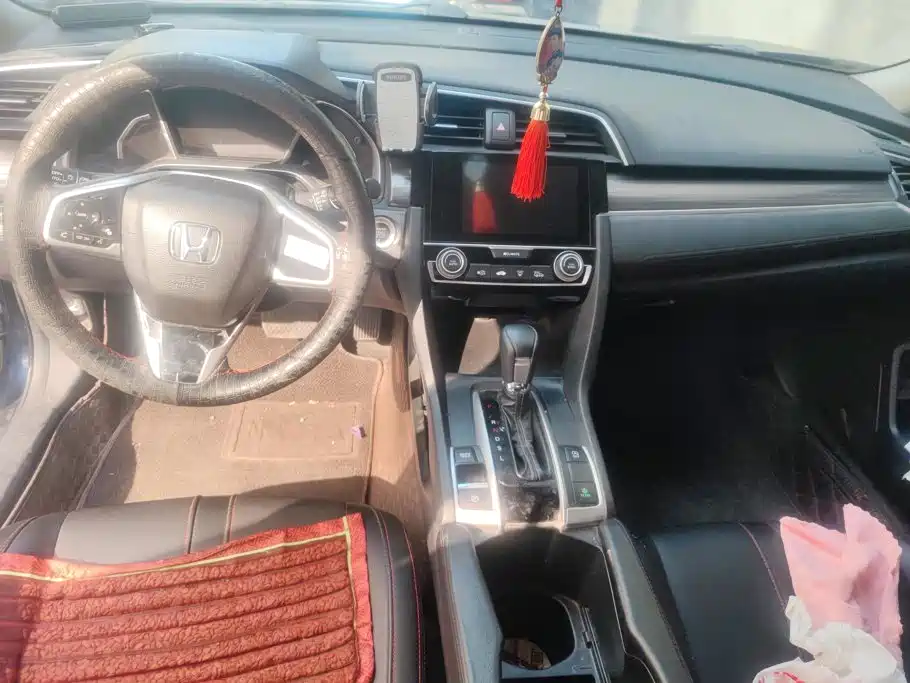 Honda Civic — миниатюра 12