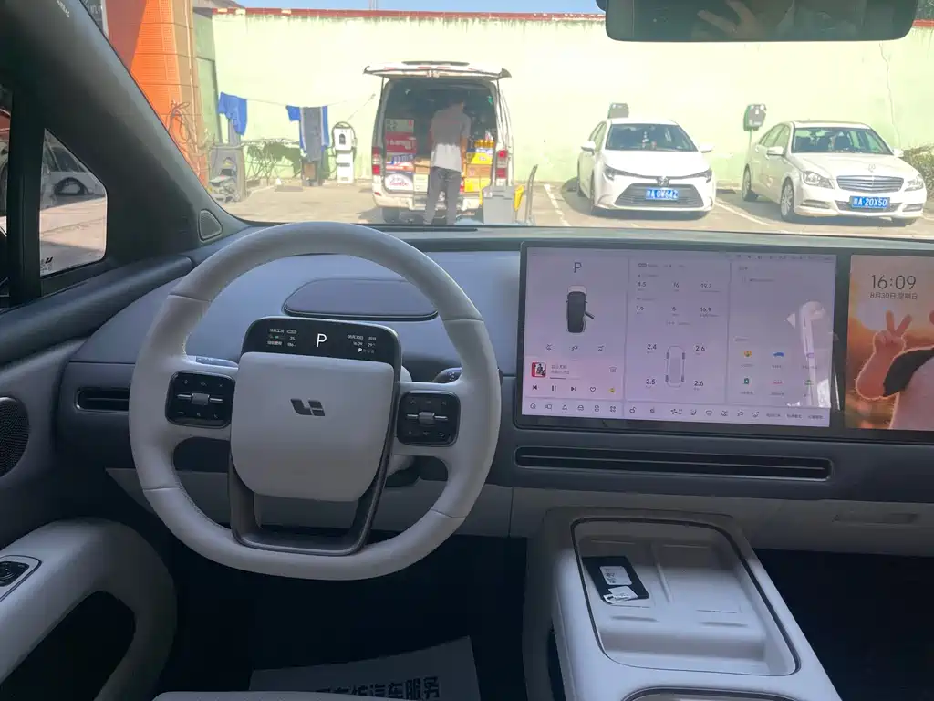 Li Auto Идеальный i6 — миниатюра 12