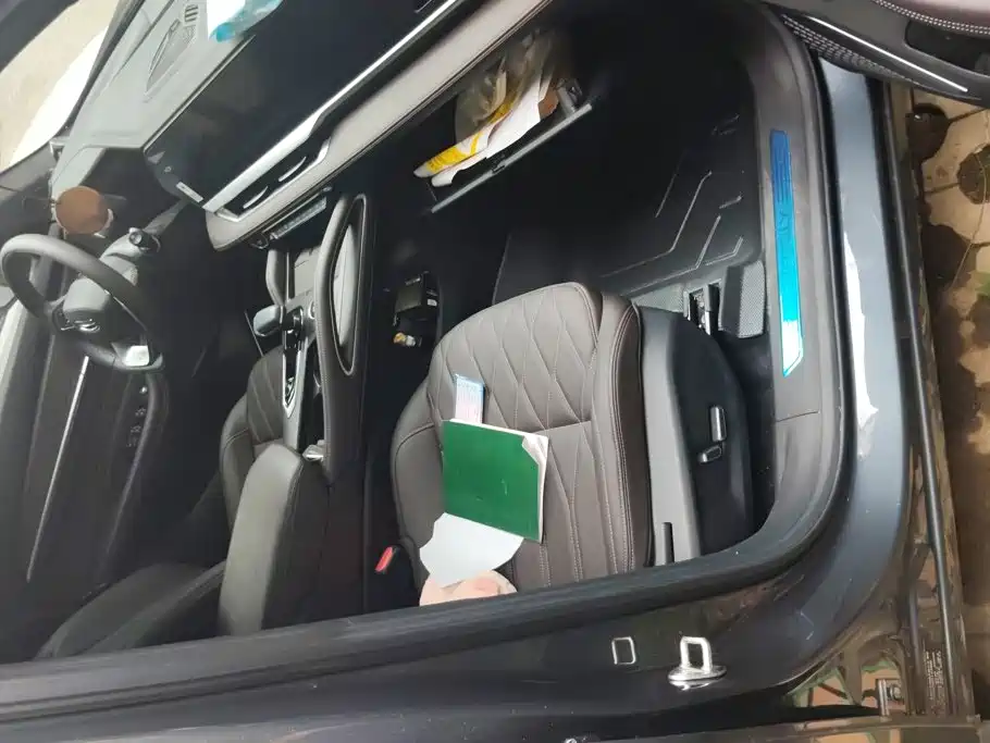 Geely Xingyue L — миниатюра 8