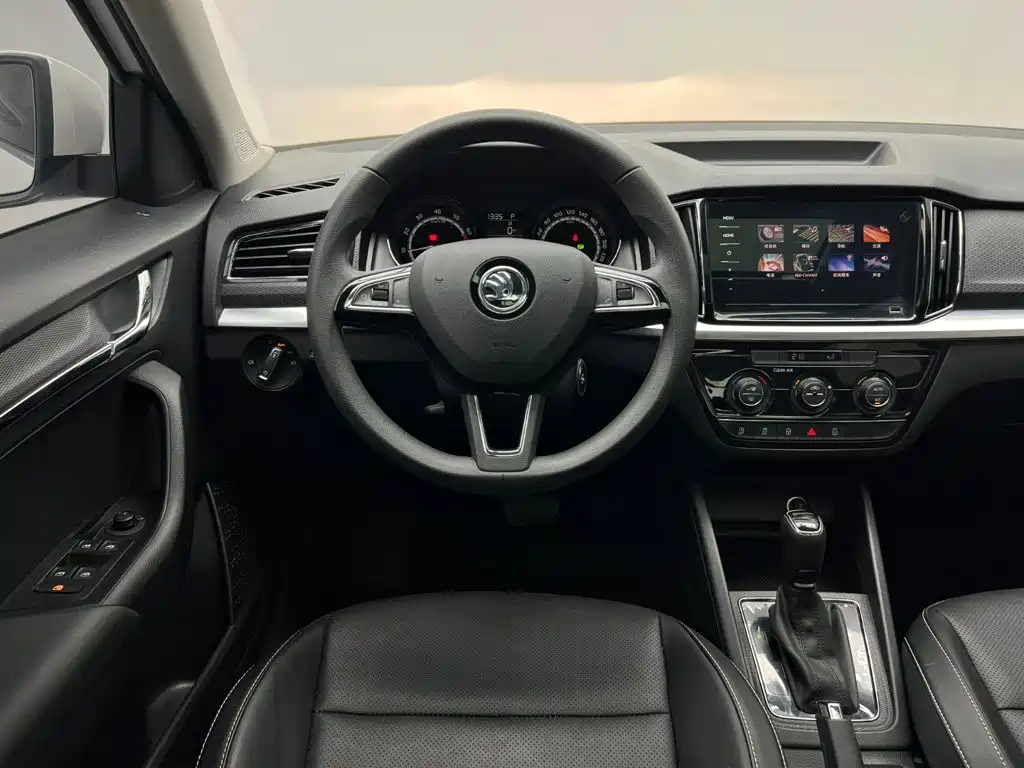 Skoda Kamiq — миниатюра 21
