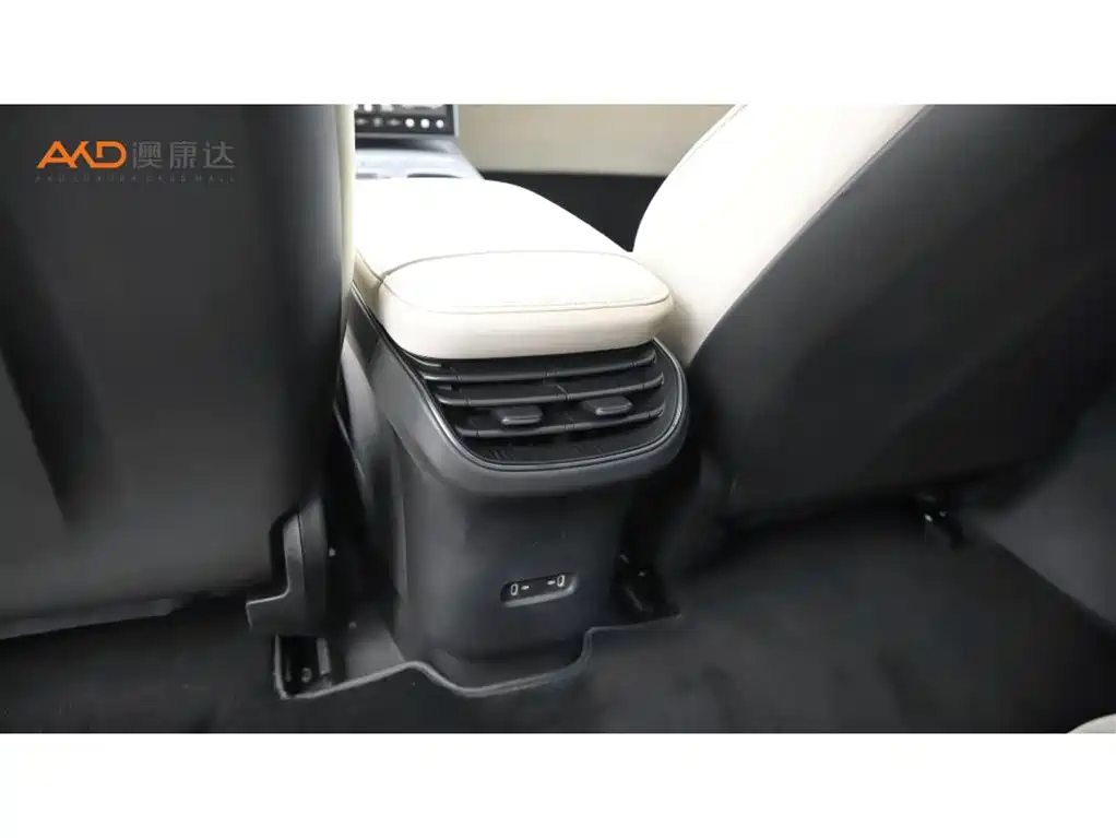 NIO ET5T — миниатюра 9