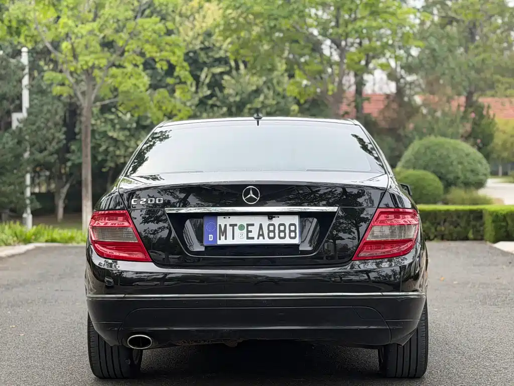 Mercedes-Benz C-Class — миниатюра 5