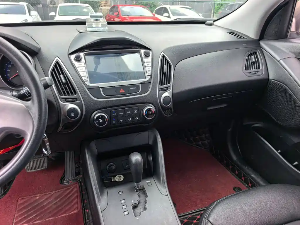 Hyundai ix35 — миниатюра 12