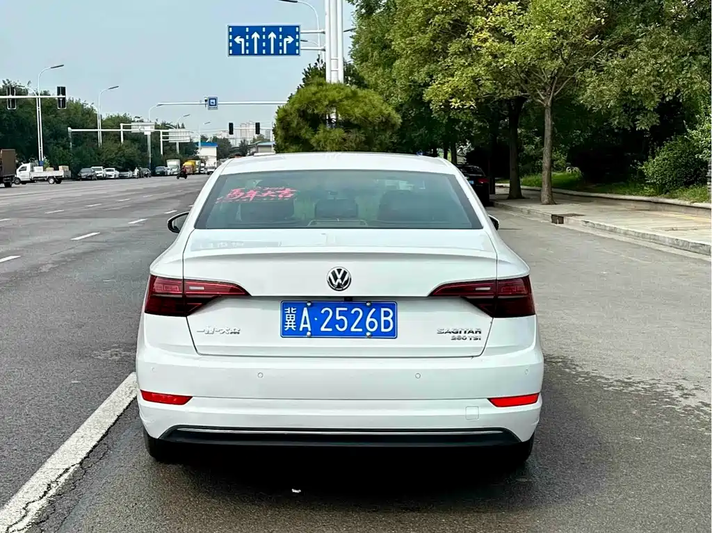 Volkswagen Sagitar — миниатюра 5