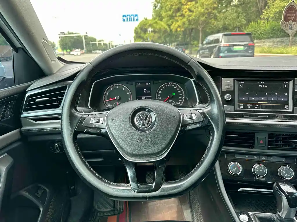 Volkswagen Sagitar — миниатюра 11