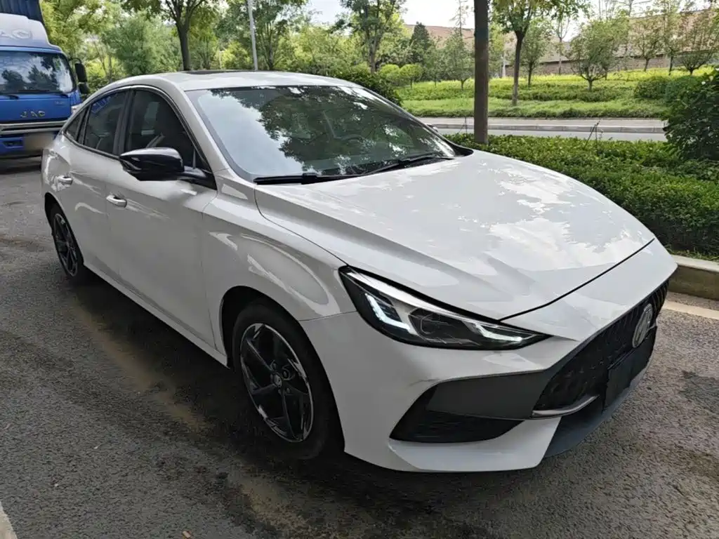 MG MG5 — миниатюра 4