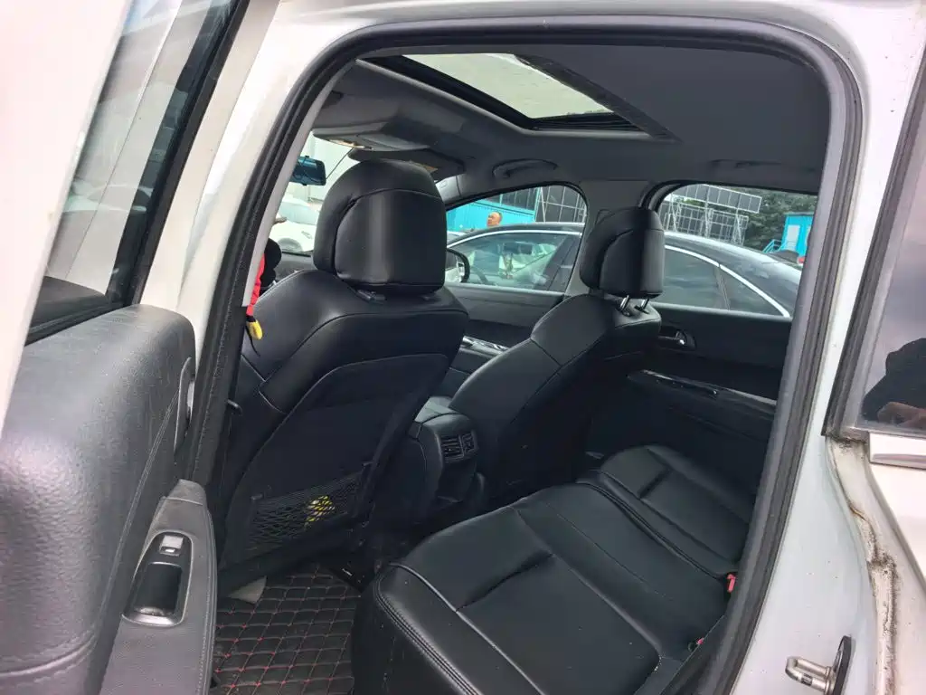 Peugeot 3008 — миниатюра 8
