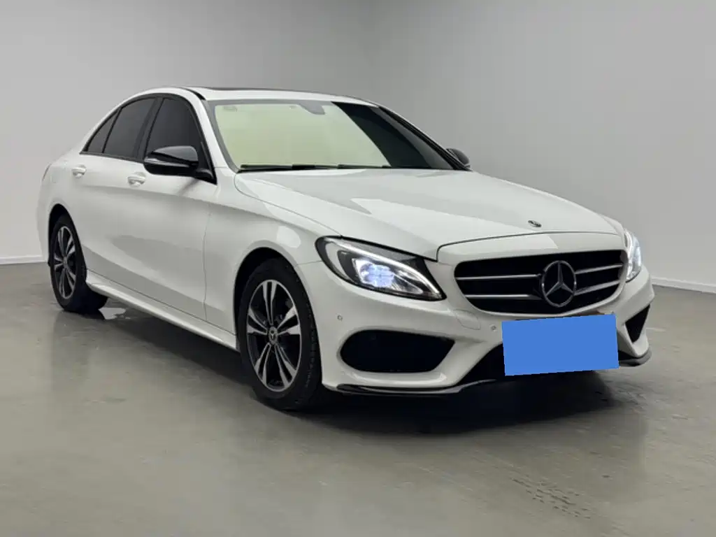 Mercedes-Benz C-Class — миниатюра 3