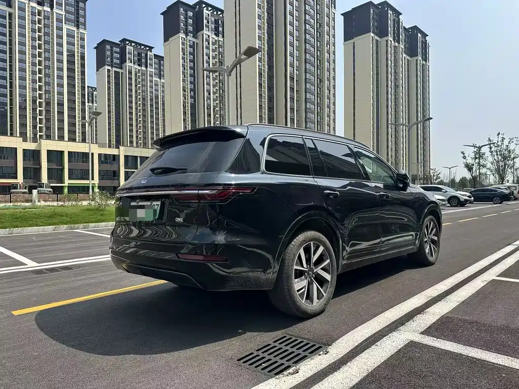 Li Auto Li ONE — миниатюра 4