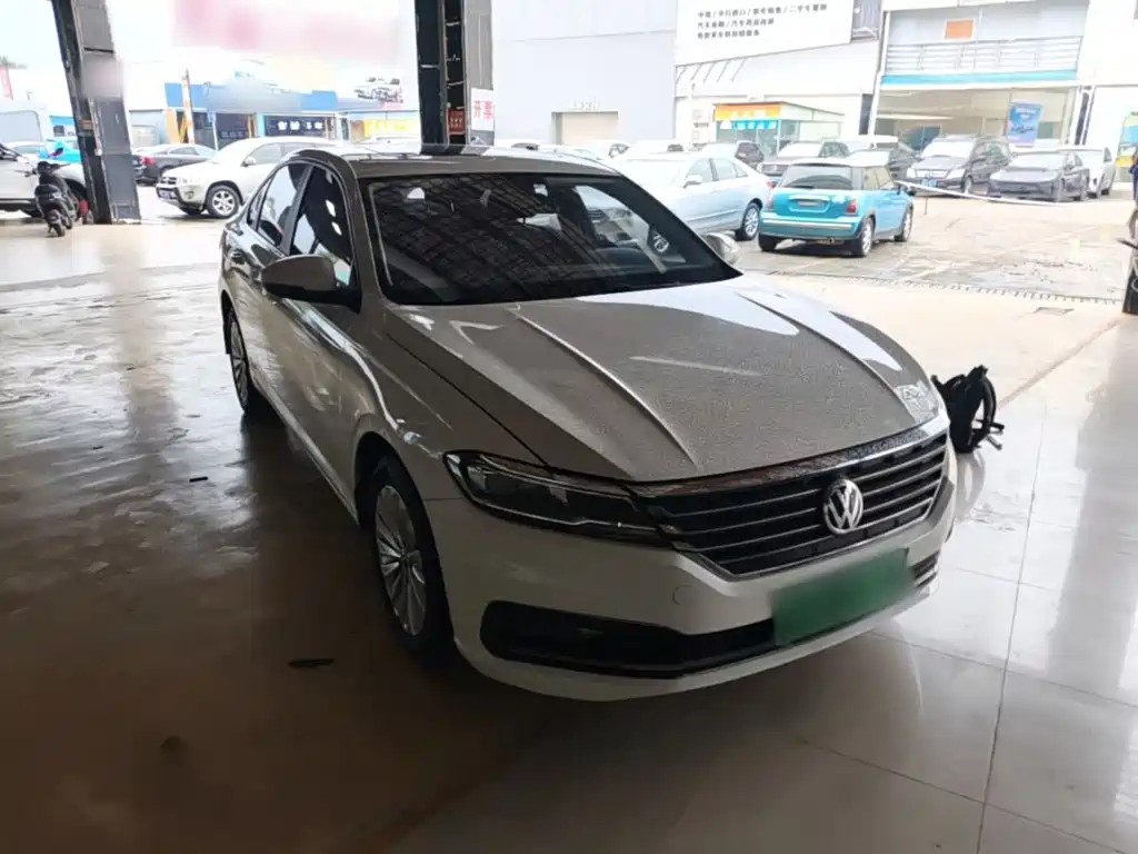 Volkswagen Lavida — миниатюра 4