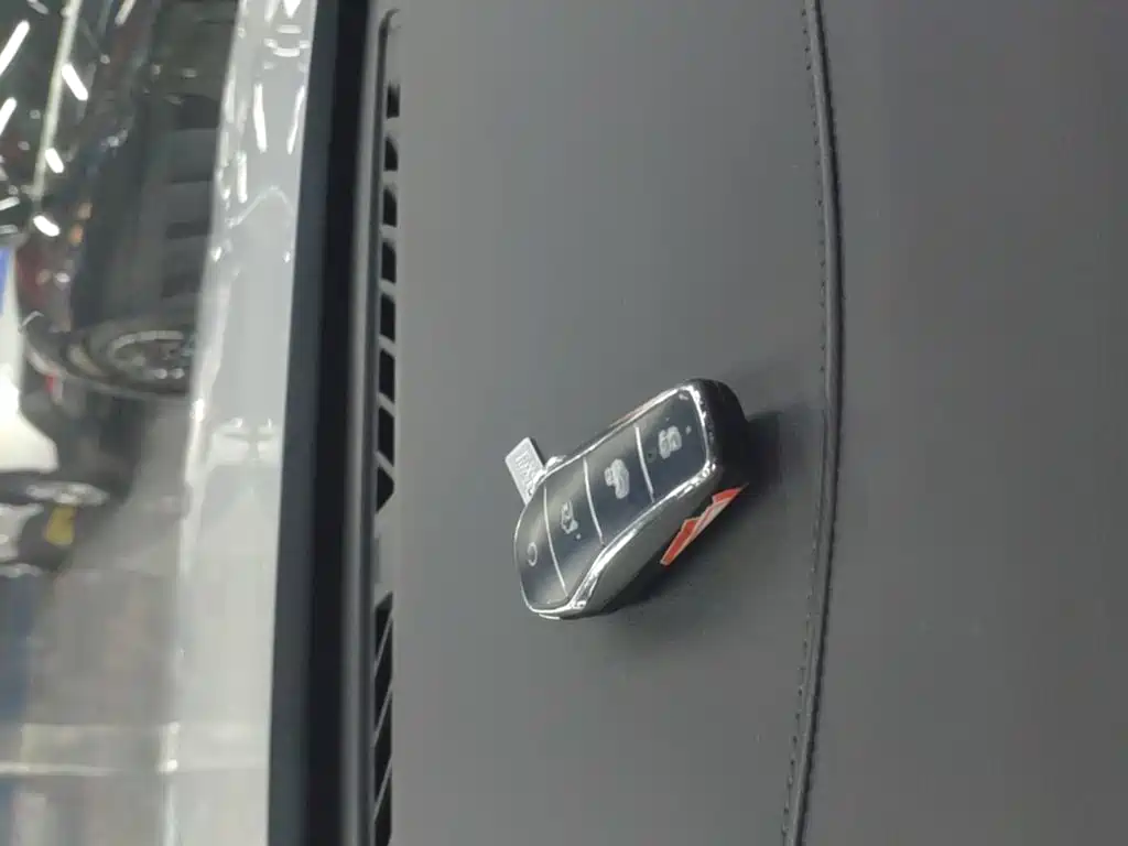 BYD Yuan UP — миниатюра 9
