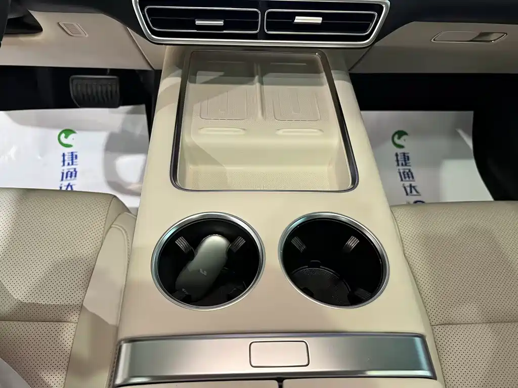 Li Auto Li L6 — миниатюра 8