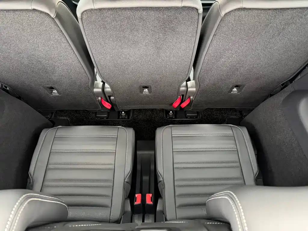 Volkswagen Touran — миниатюра 19