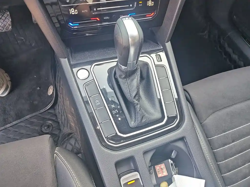 Volkswagen Magotan — миниатюра 14