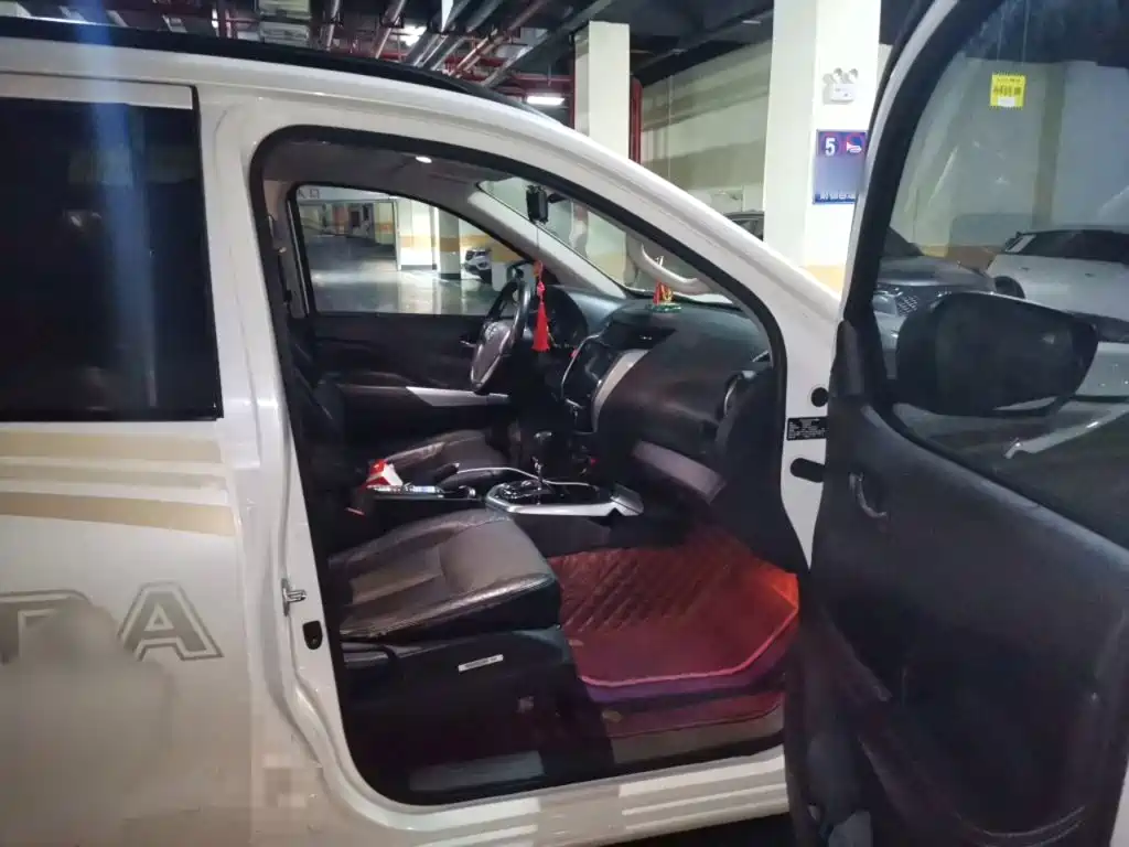 Nissan Terra — миниатюра 18