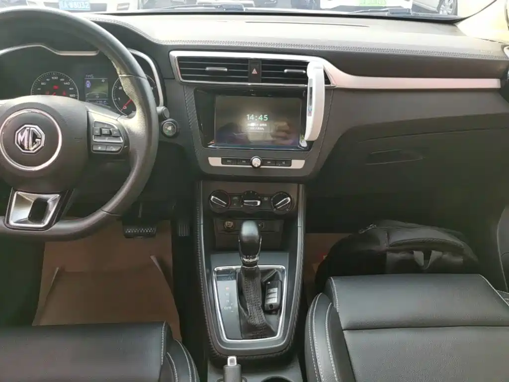 MG ZS — миниатюра 13